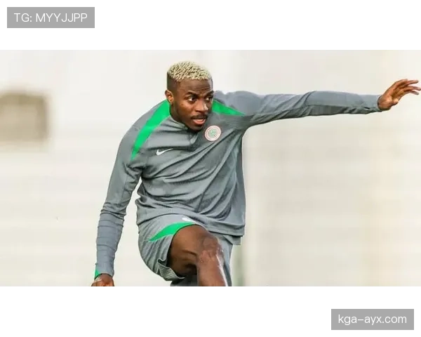 奥斯梅恩与哈兰德对比:冲击型中锋与终结机器的差距解析 奥斯梅恩与哈兰德对比:冲击型中锋与终结机器的差距解析