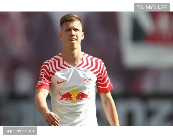 奥尔莫突破拜仁防线的创造表现解析 奥尔莫突破拜仁防线的创造表现解析