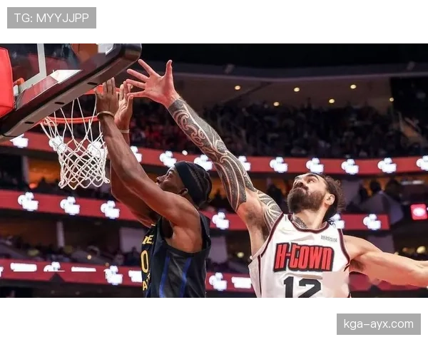 莫兰特突破拉开空间提升得分效率明显超过队友乔治